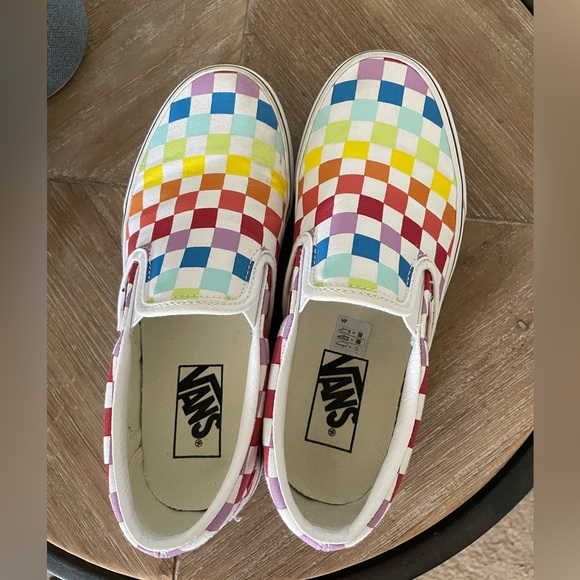 Checkered vans - Picture 2 of 3